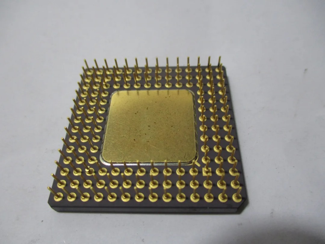 CPU Ceramic Processor Scrap with Gold Pins for gold recovery